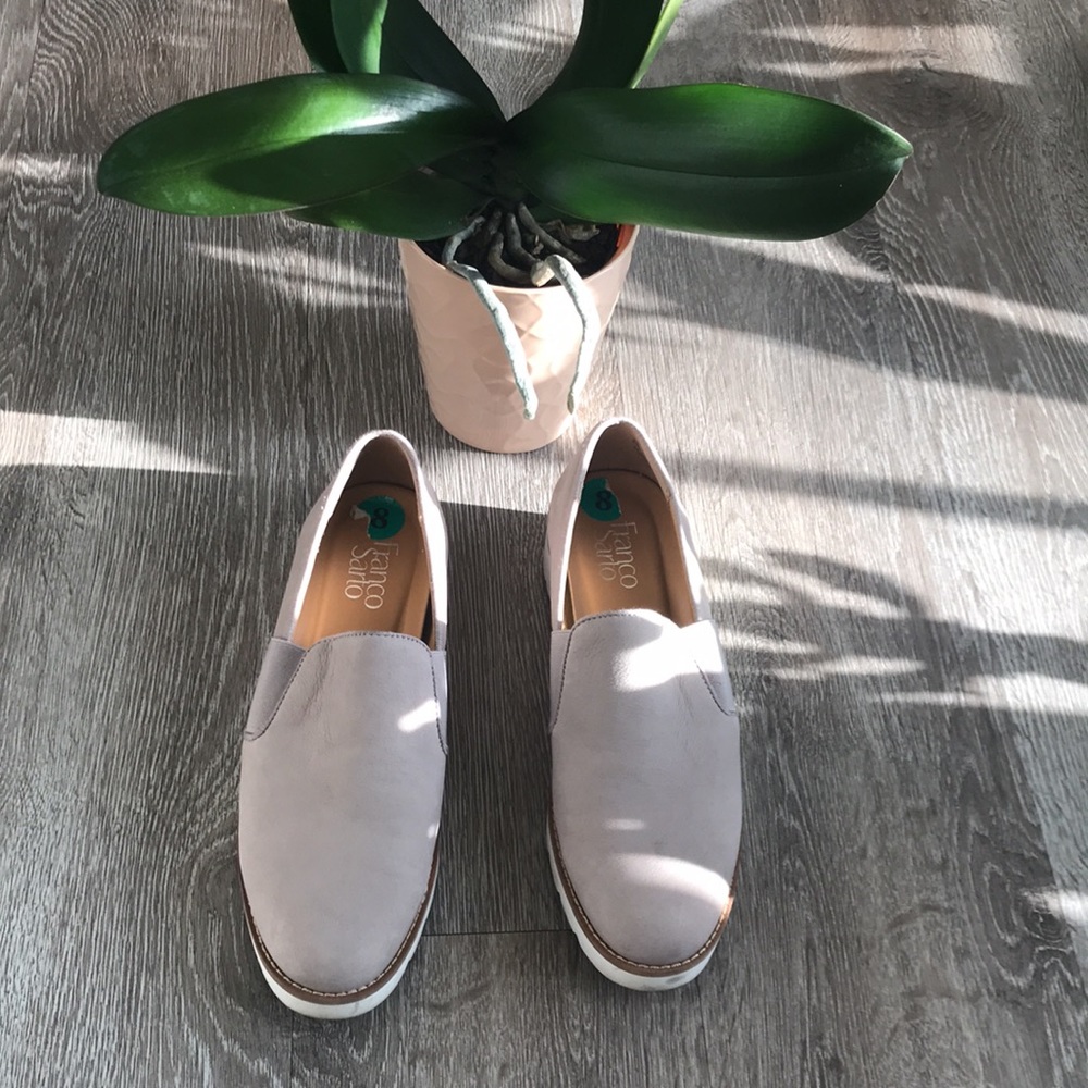 💕 Franco Sarto Loafers size ( 8 )